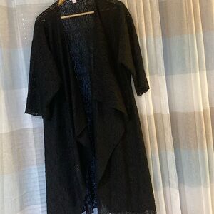 LULAROE ladies lace jacket. 3/4 length sleeves. Measures top to bottom 43 inches